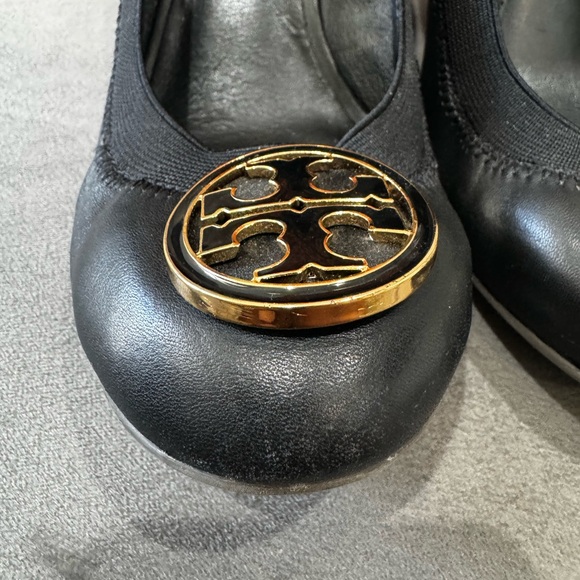 Tory Burch Caroline Elastic Wedge - Picture 4 of 14